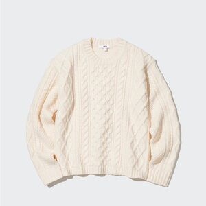 Uniqlo Cable Crewneck Sweater, Color off white, Size XXS